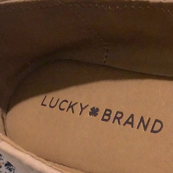 Lucky Brand ERIN Nude Leather Stretch Side Ballet Flats - Picture 12 of 14